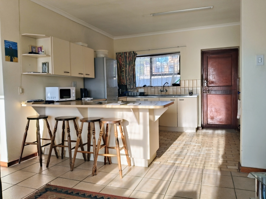 3 Bedroom Property for Sale in Wavecrest Eastern Cape